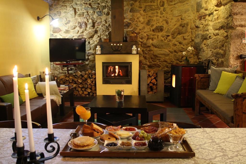Casa Entre-Palheiros E Casa Do Canastro Montalegre Eksteriør billede