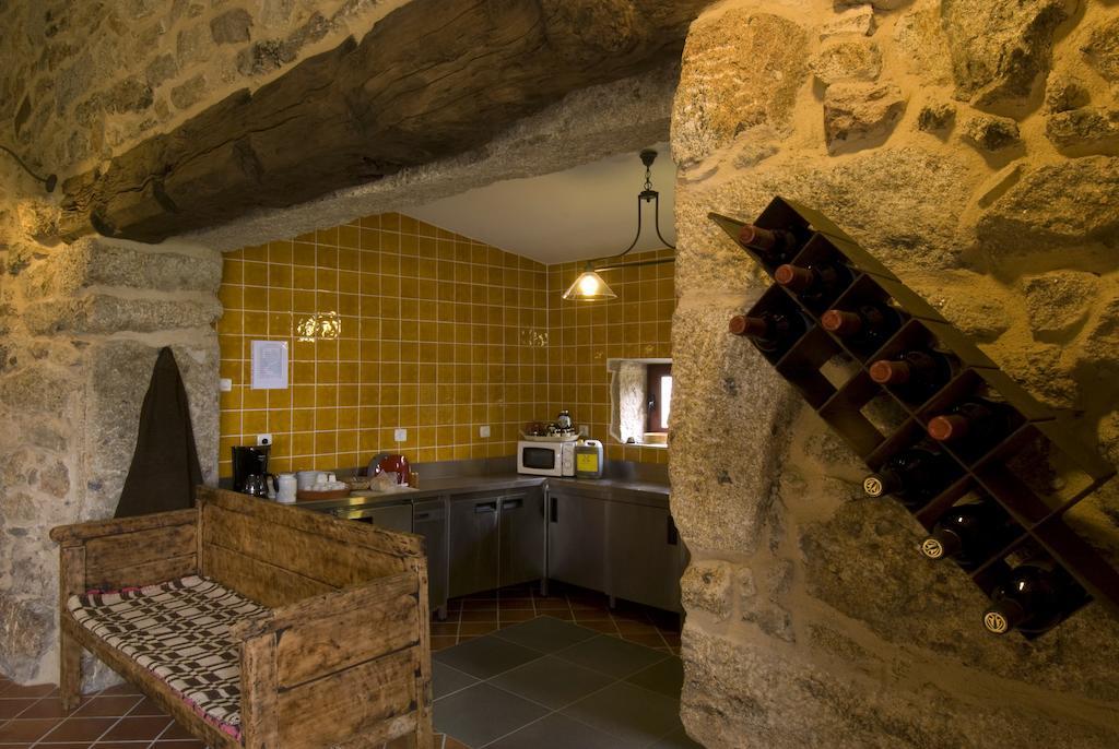 Casa Entre-Palheiros E Casa Do Canastro Montalegre Eksteriør billede